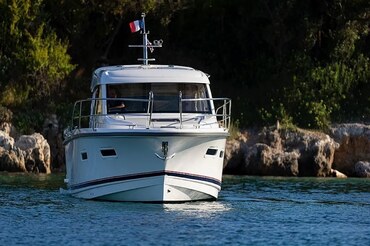 Motor boat Nimbus 305 Coupe - Charter Split