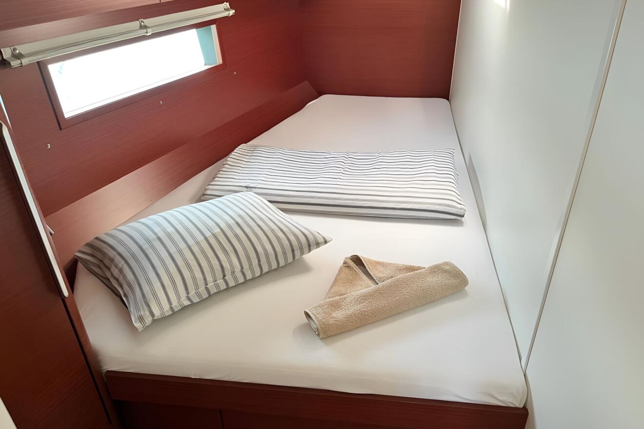 Hanse 460 07.jpg