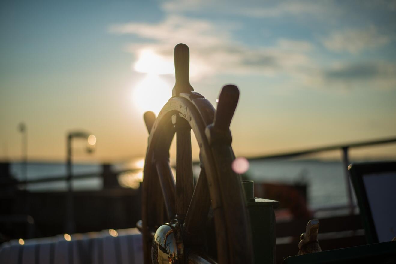 Guide to bareboat charter in Croatia (list of accepted sailing licenses)