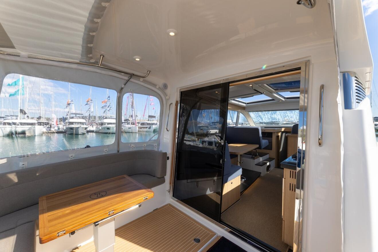 Nimbus 405 Coupe 05.jpg