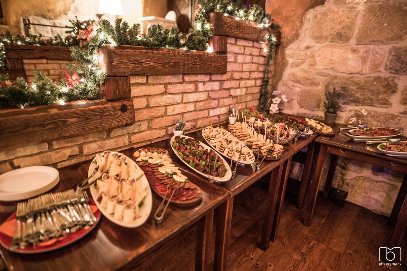 Croatian food_Traditional wedding menu in Dalmatia - konoba
