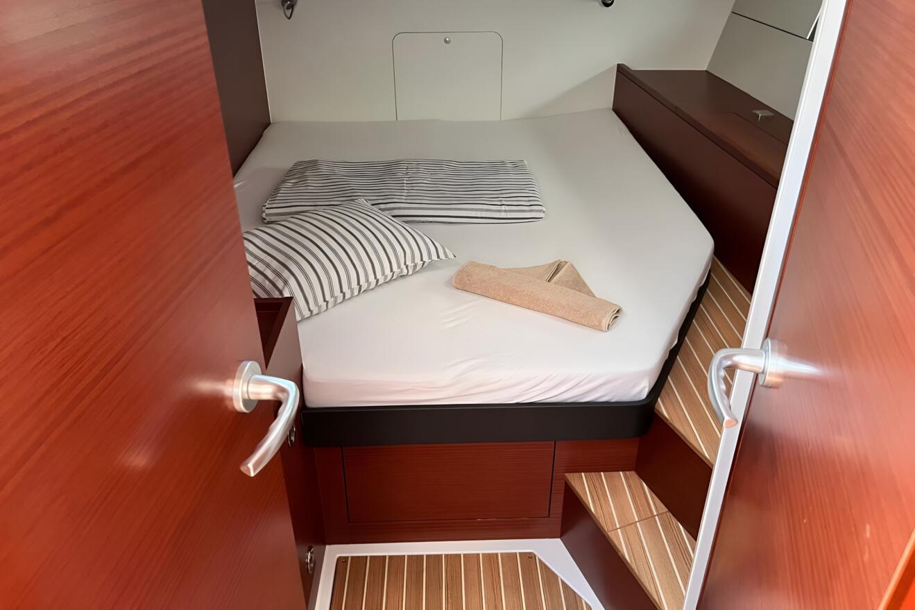 Hanse 460 13.jpg
