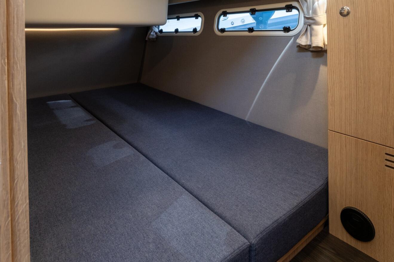 Nimbus 405 Coupe 18.jpg