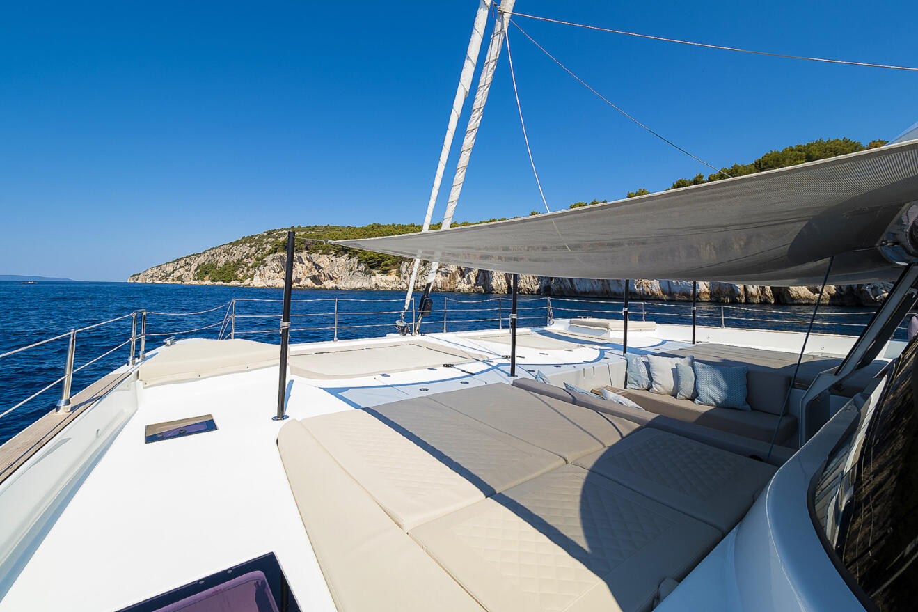 Sunreef 50 09.jpg