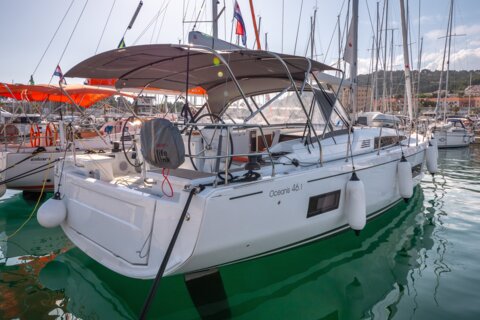 Jedrilica Beneteau Oceanis 46.1 dostupna za najam iz Splita, Hrvatske